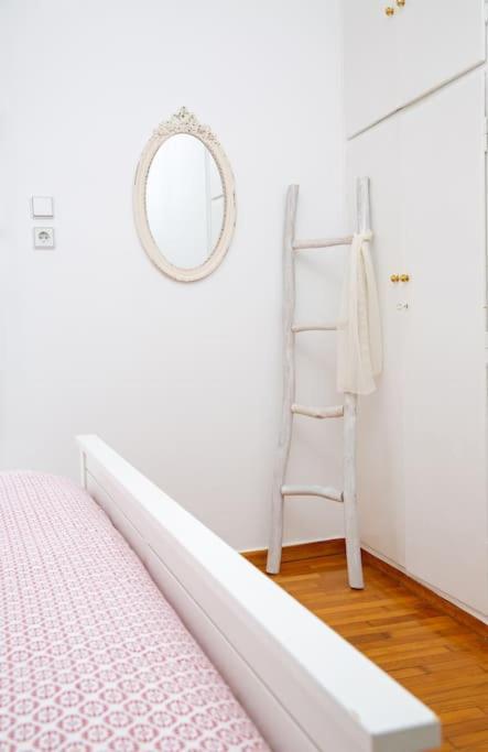Cosy Apartment With Acropolis View Atenas Exterior foto